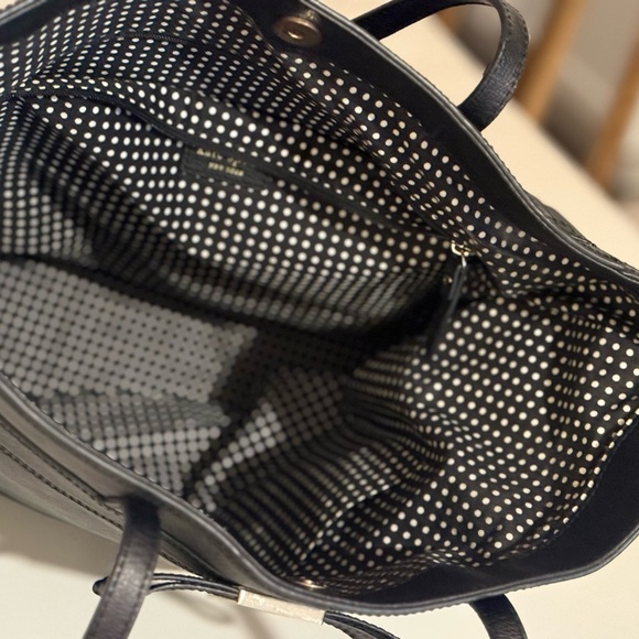 Kate Spade Large Black Leather Tote | Small Leather Bow ๐ - Picture 7 of 10